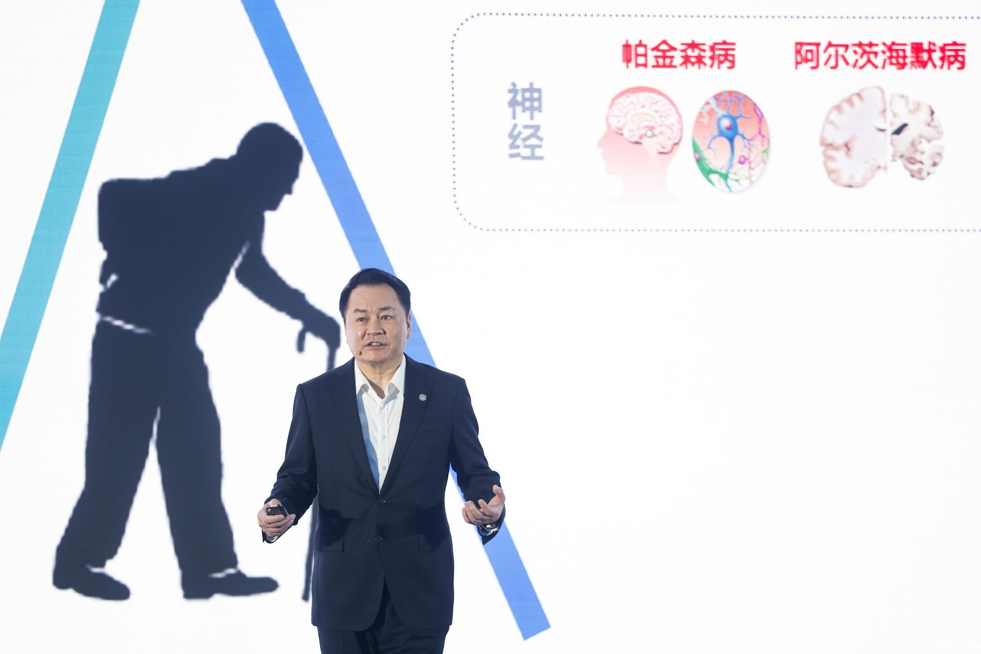 24（for封面图制作）谢晓亮.jpg
